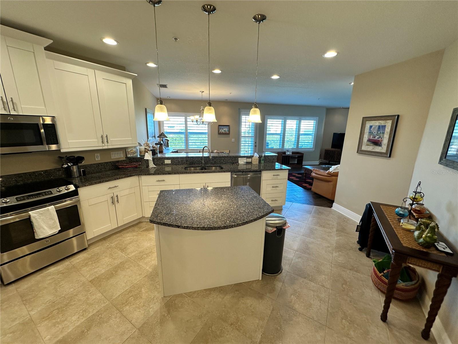 Image 3 of 41 For 7740 34th Ave W 202