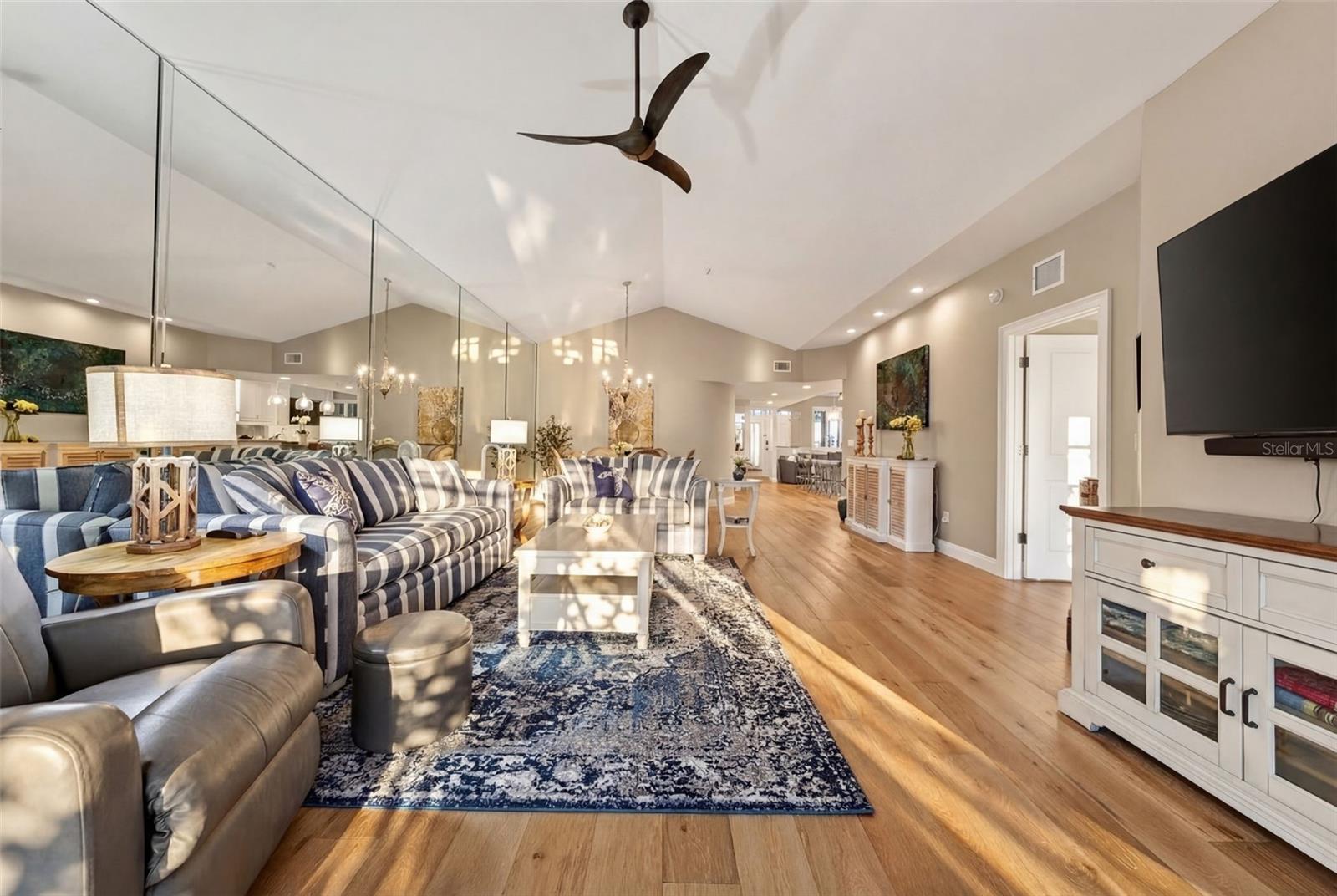 Image 17 of 48 For 1280 Dolphin Bay Way 503