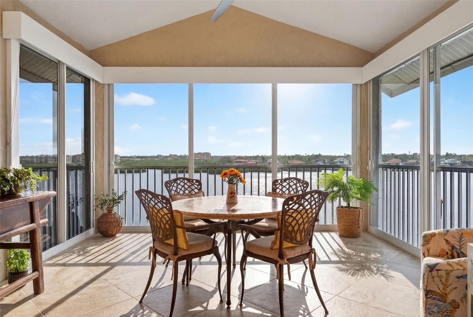 Image 3 of 48 For 1280 Dolphin Bay Way 503