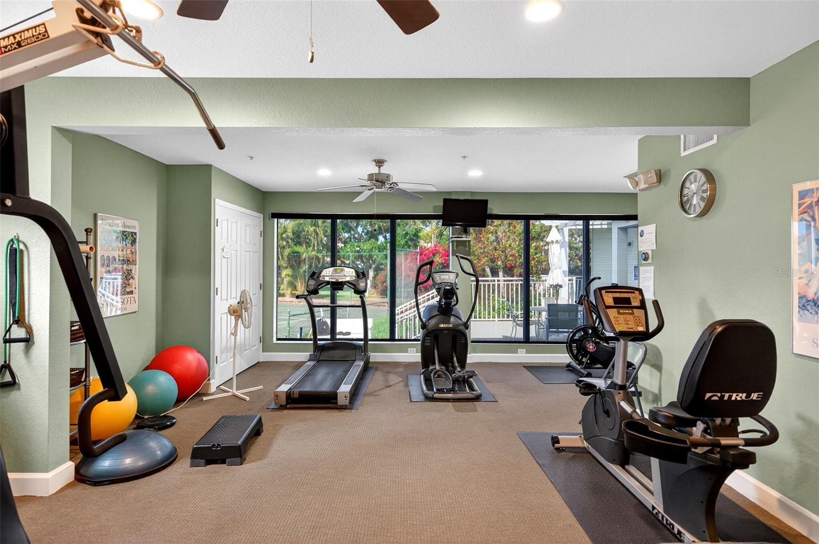 Image 36 of 48 For 1280 Dolphin Bay Way 503