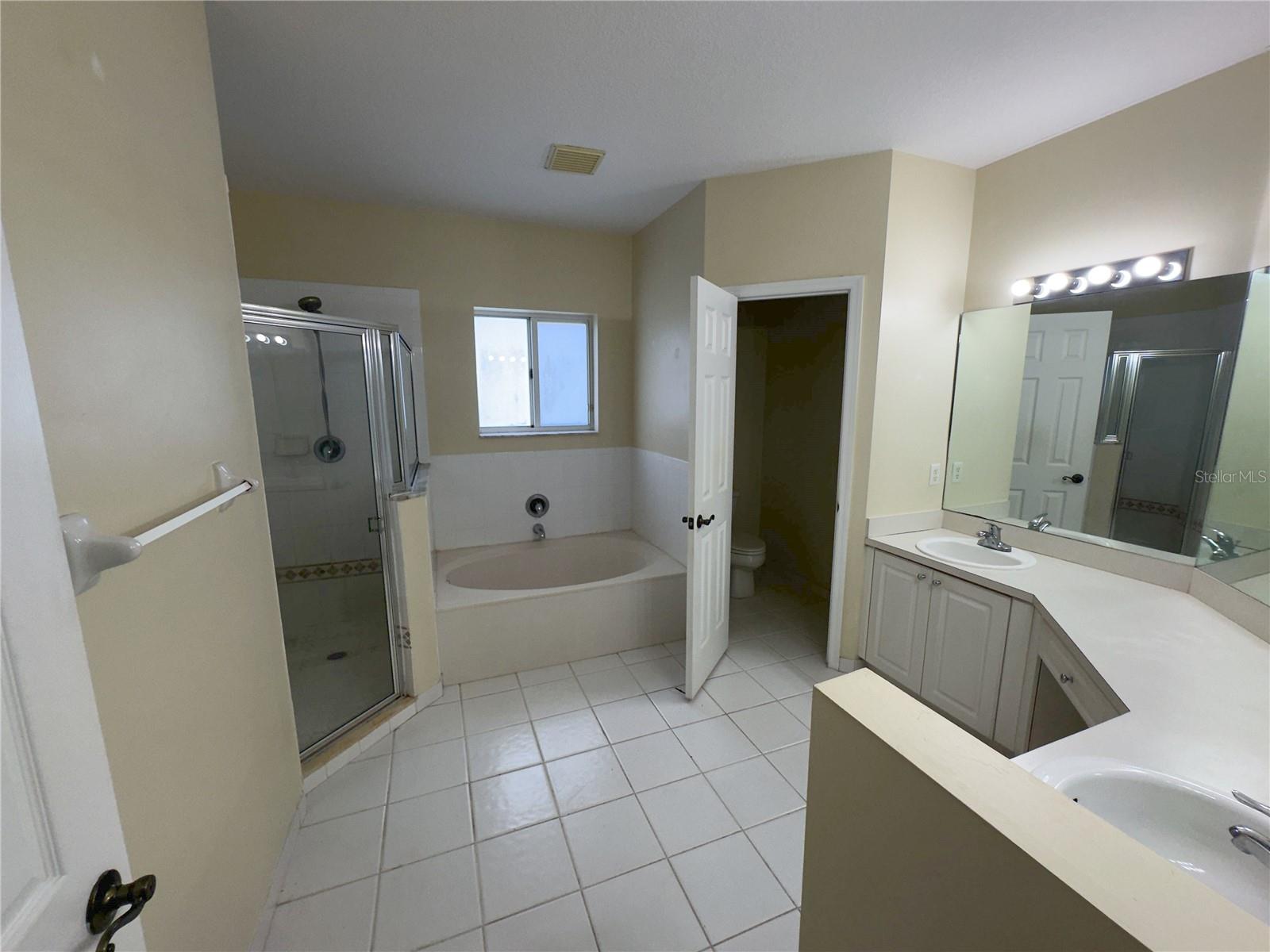 Image 33 of 45 For 2363 19th Street