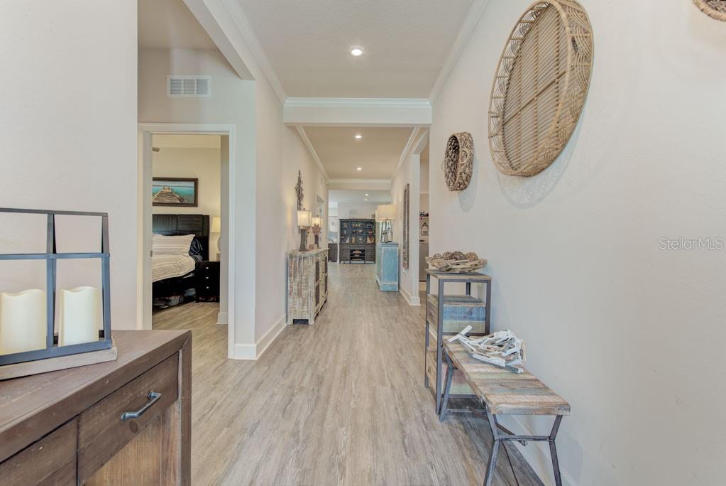 Image 10 of 53 For 11415 61st Street E