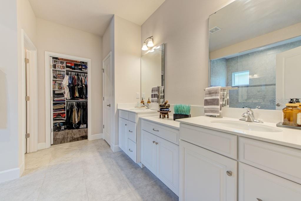 Image 44 of 53 For 11415 61st Street E