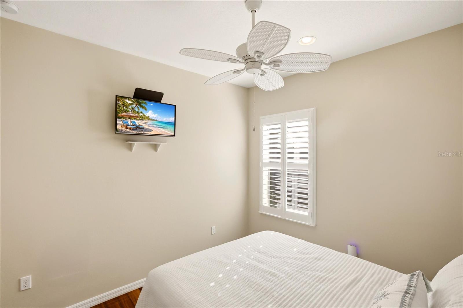 Image 18 of 41 For 1510 White Breeze Cove