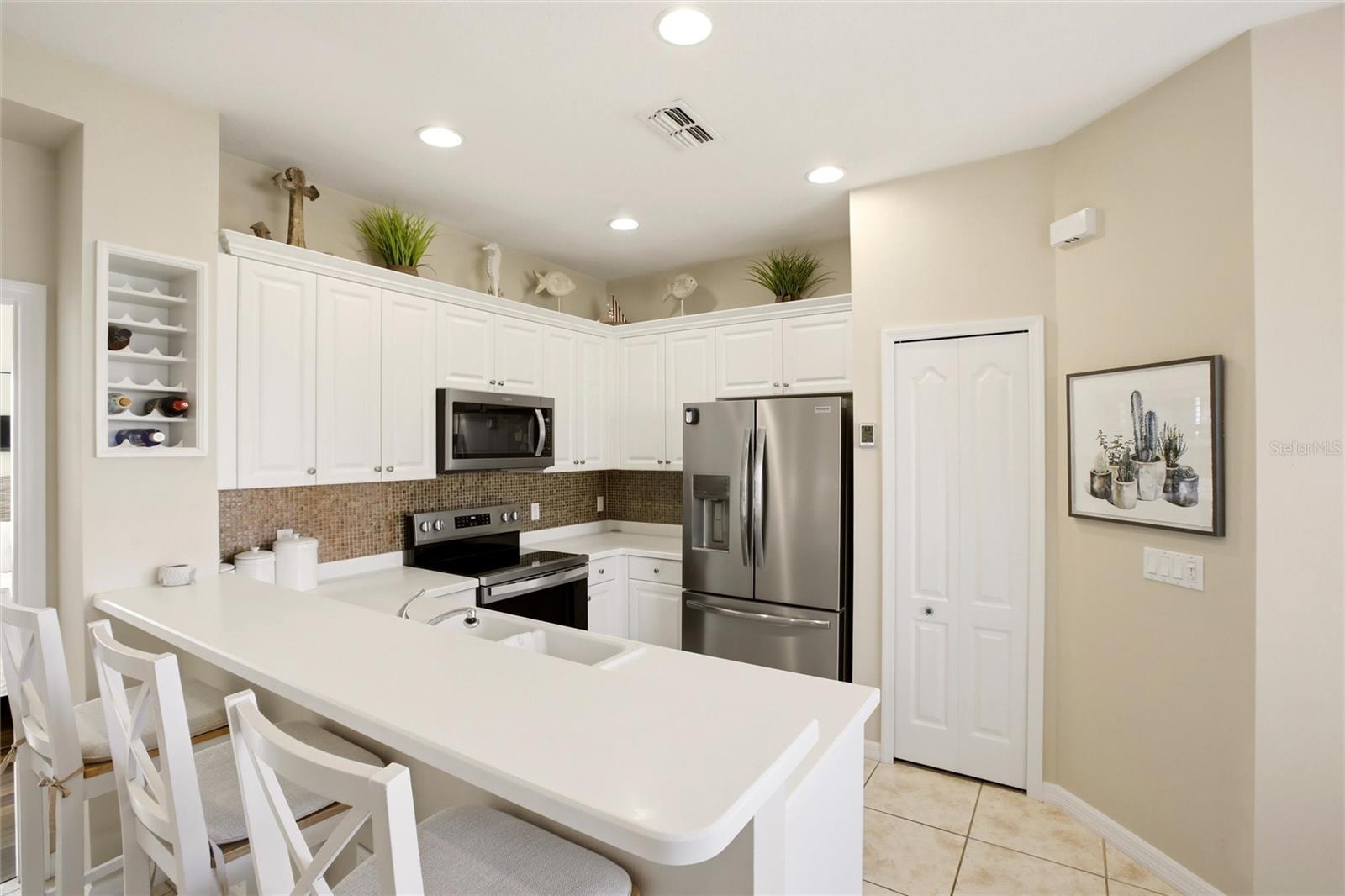 Image 7 of 41 For 1510 White Breeze Cove