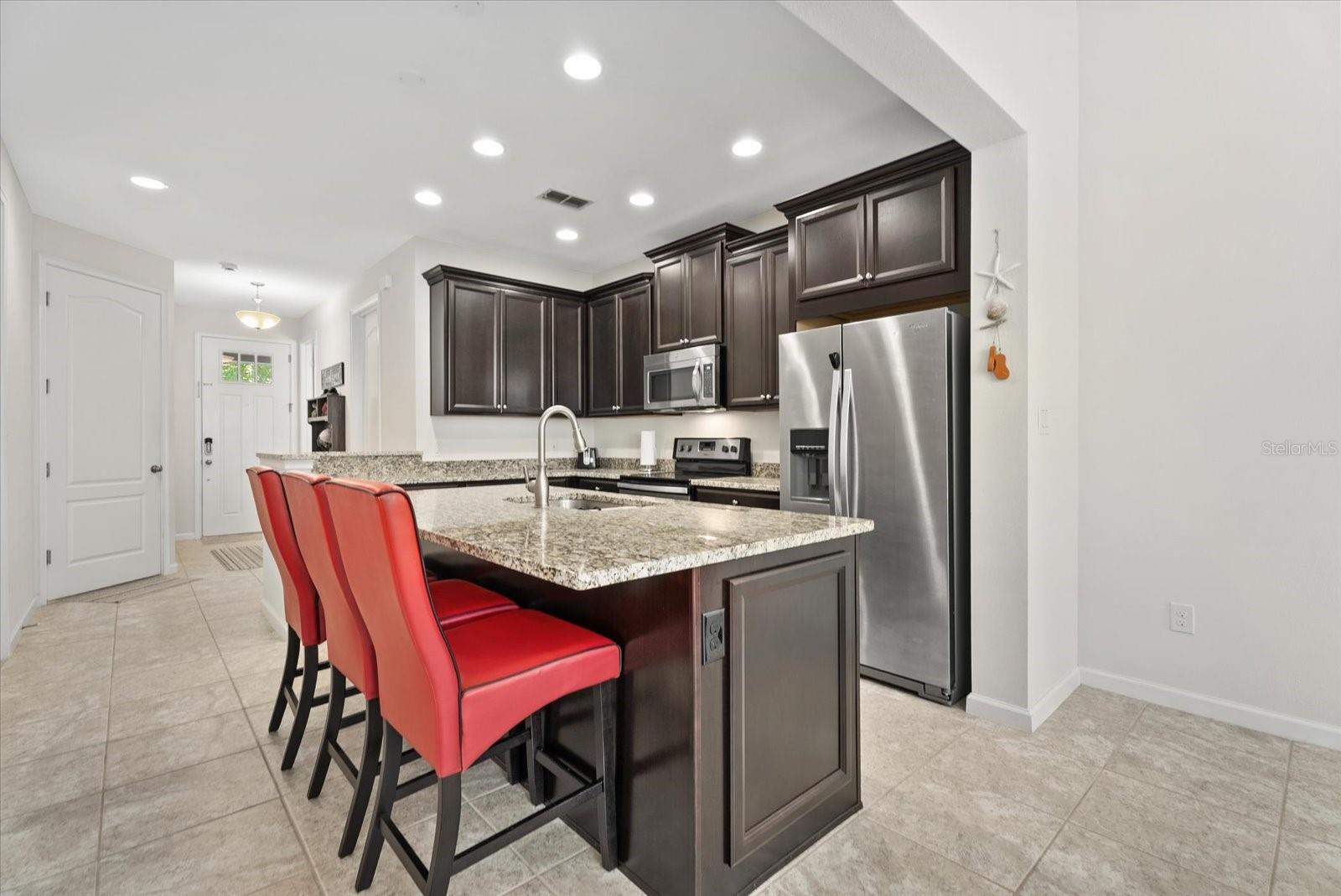 Listing photo id 8 for 11828 Meadowgate Place