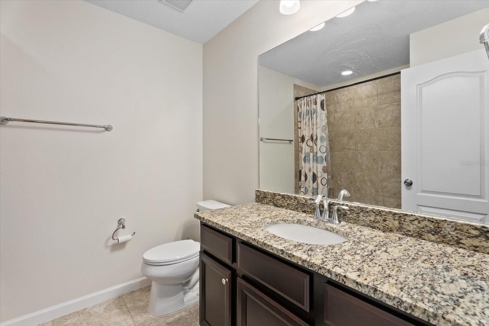 Listing photo id 22 for 11828 Meadowgate Place