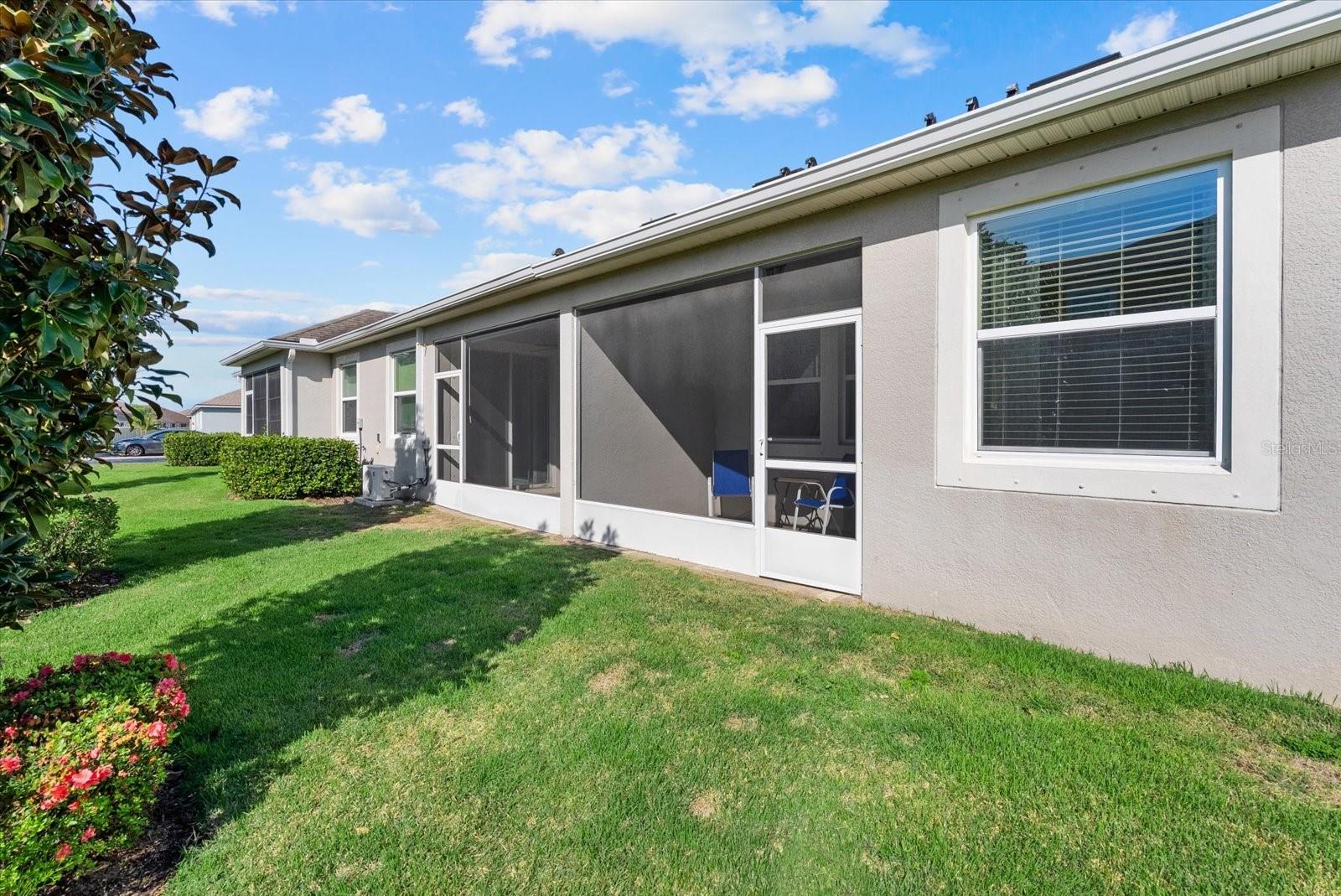 Listing photo id 25 for 11828 Meadowgate Place