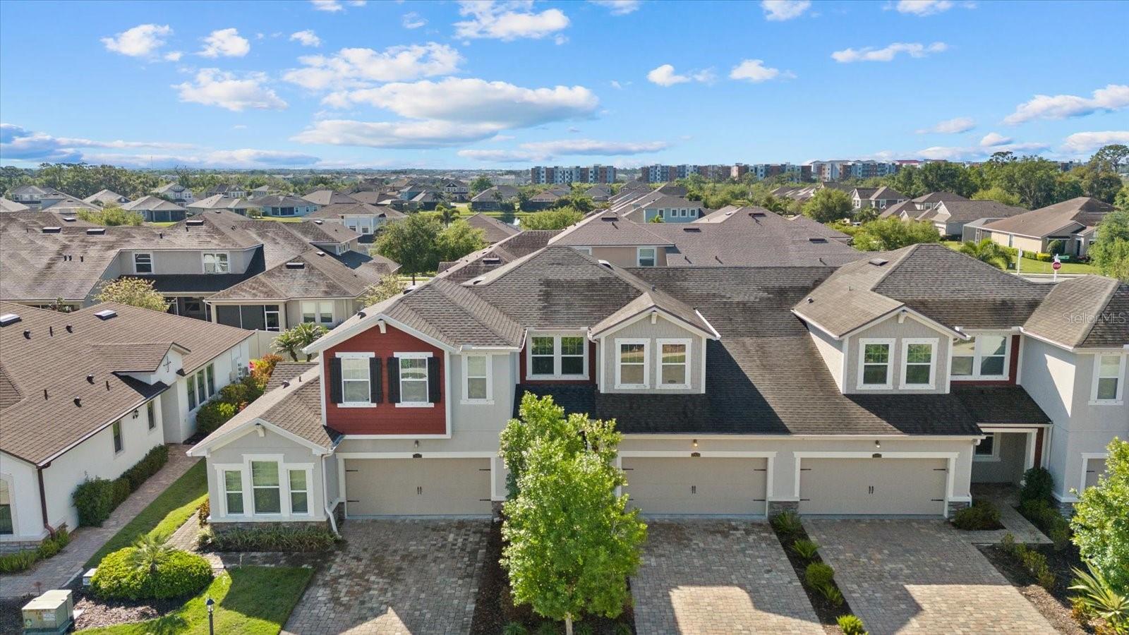 Listing photo id 1 for 11828 Meadowgate Place