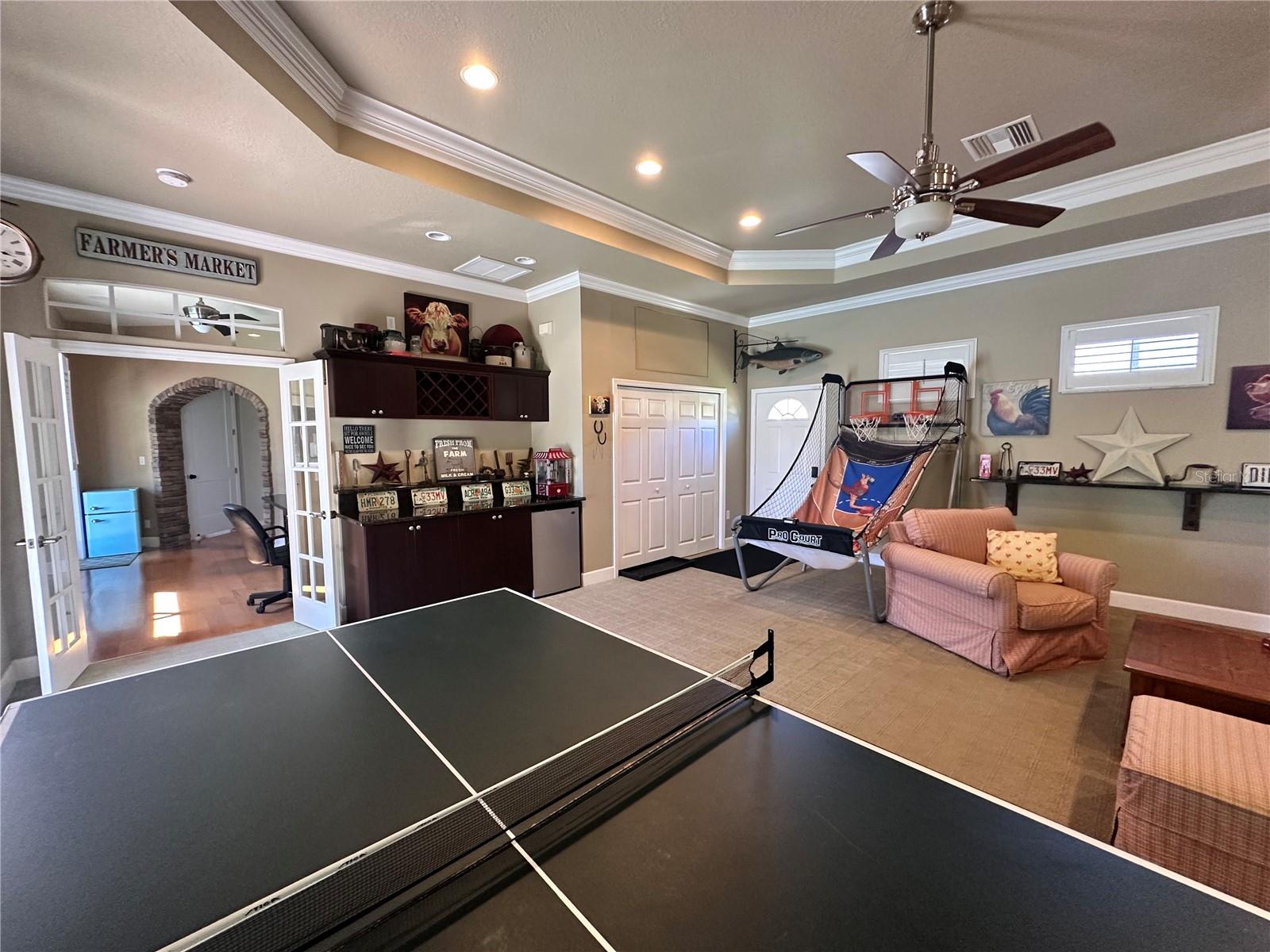 Image 19 of 35 For 7407 Pine Valley Street