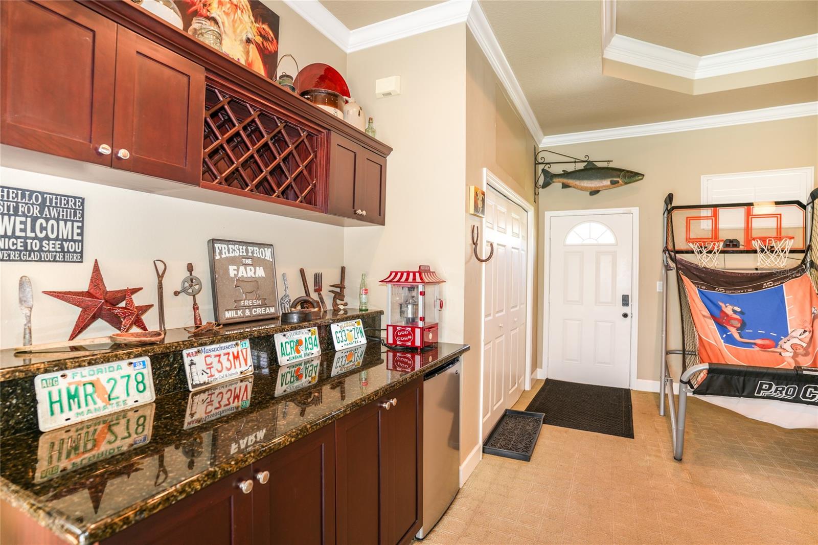 Image 20 of 35 For 7407 Pine Valley Street