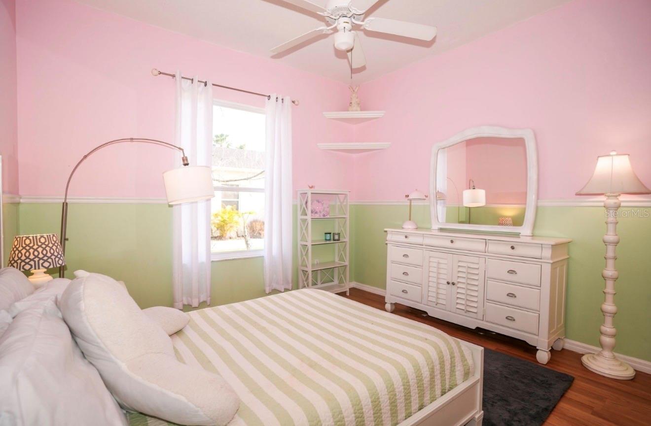 Image 25 of 35 For 7407 Pine Valley Street