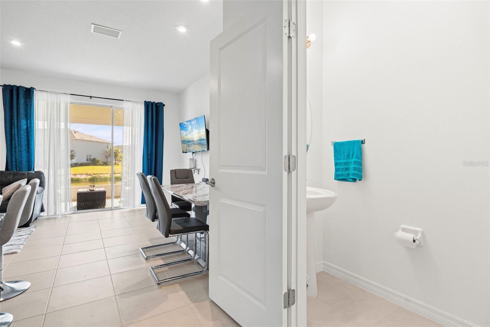 Image 5 of 51 For 5725 Haven Terrace