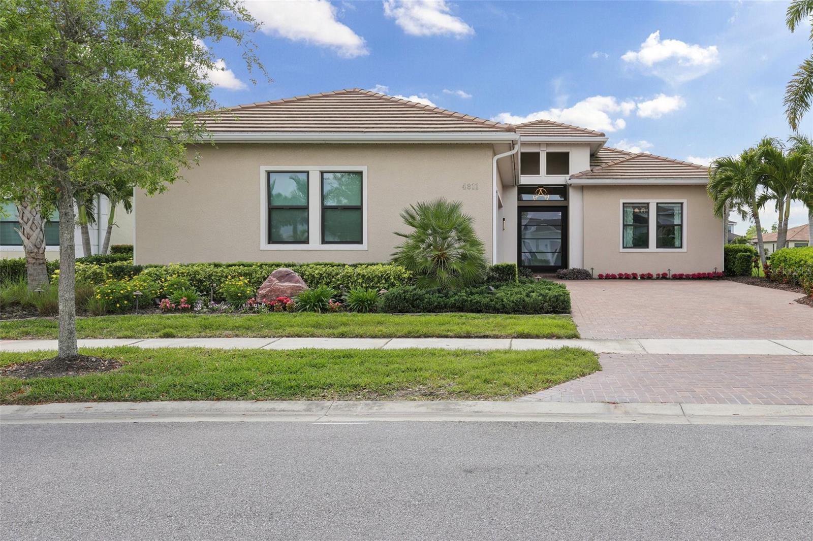 Details for 4811 Pastel Court, SARASOTA, FL 34240