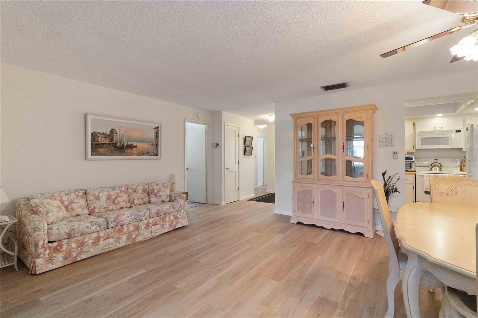 Image 15 of 29 For 6215 Green View Circle 74