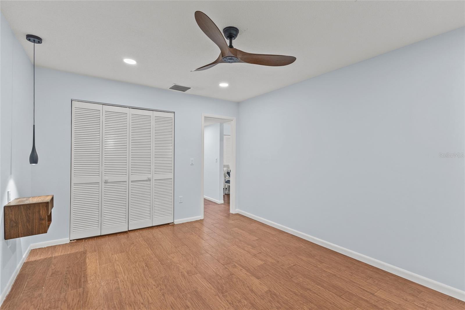 Image 30 of 43 For 1636 Brookhouse Drive 230