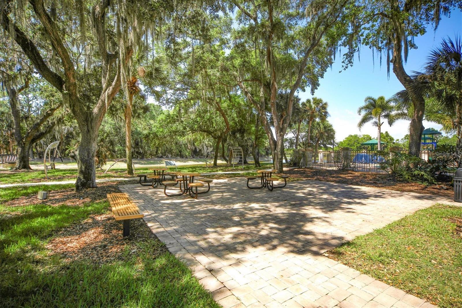 Image 42 of 49 For 8319 Nice Way