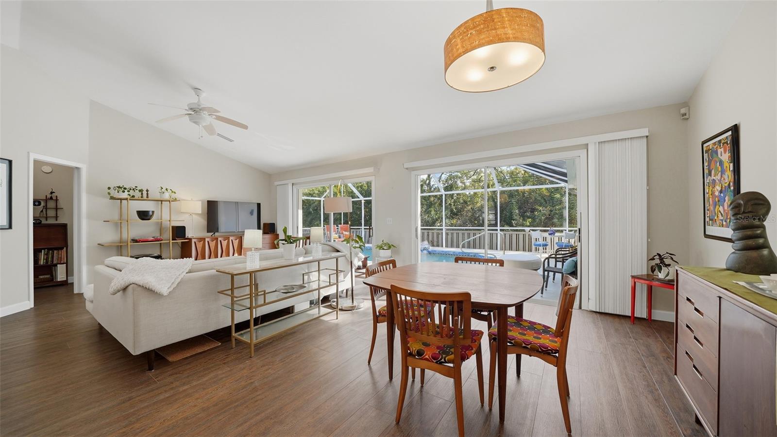 Image 12 of 48 For 4668 Hamlets Grove Drive