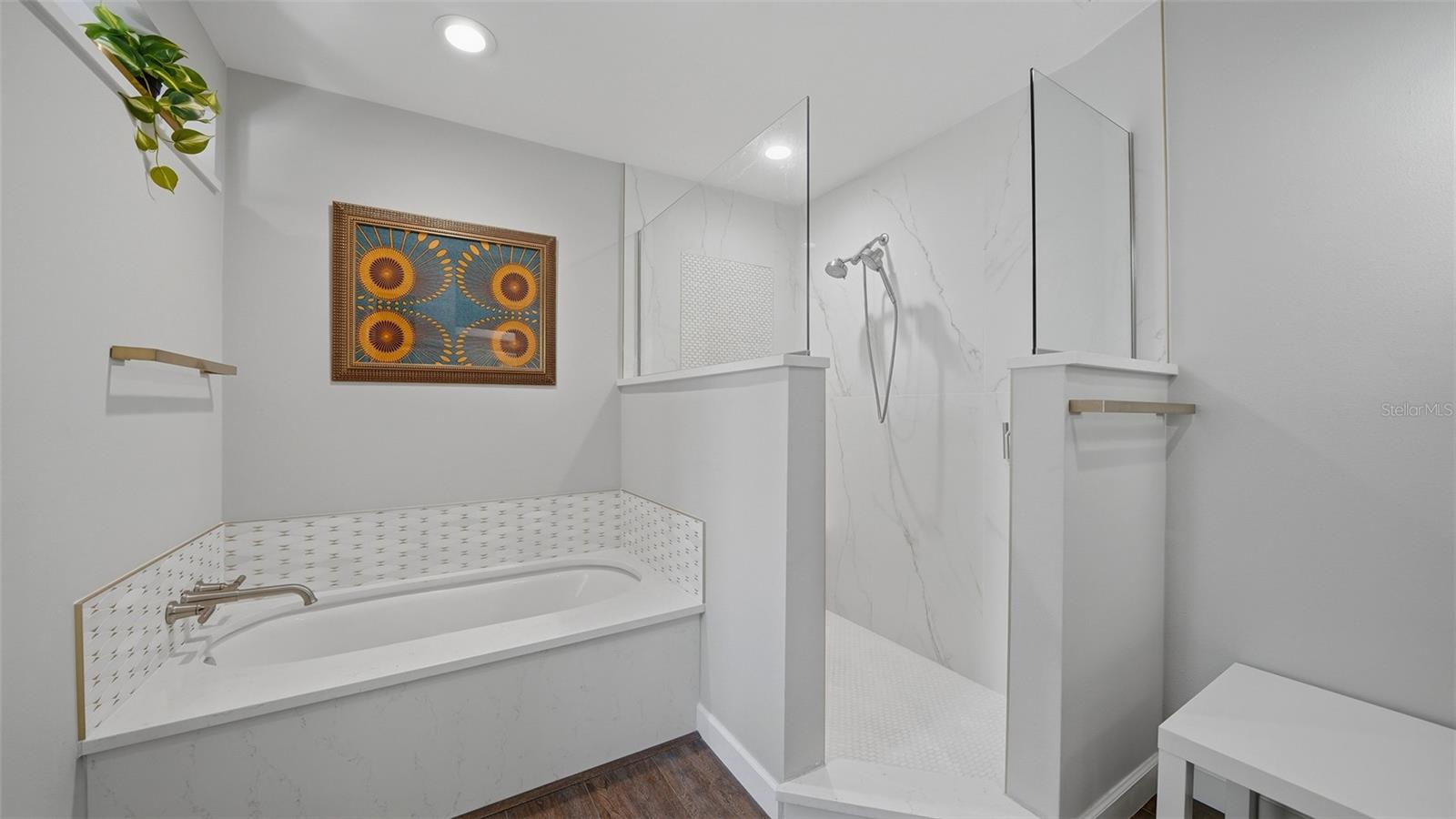 Image 25 of 48 For 4668 Hamlets Grove Drive