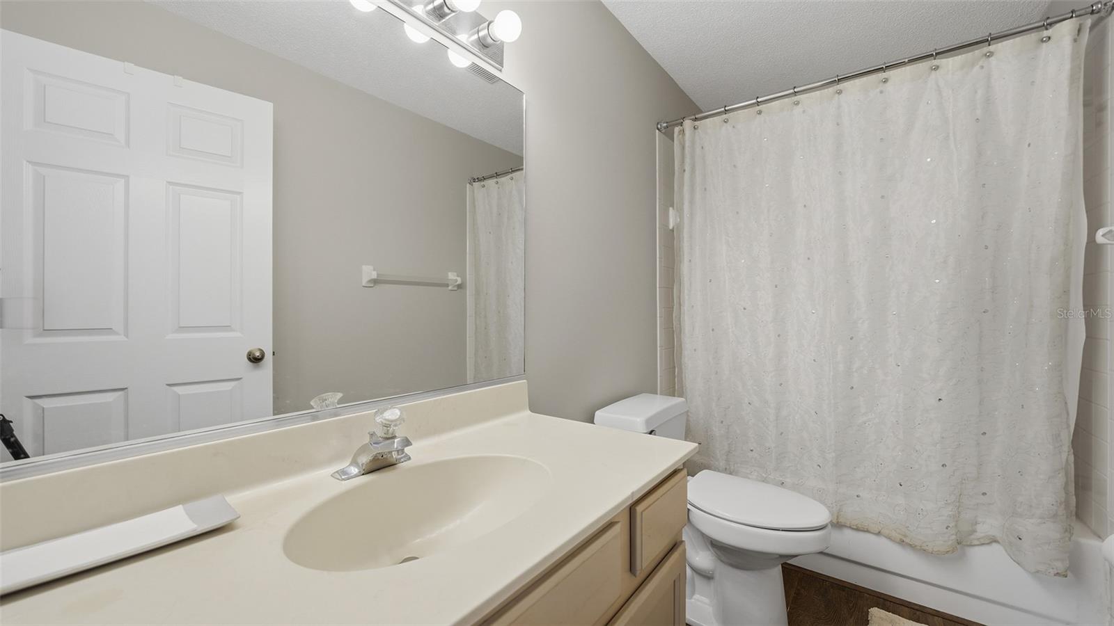 Image 29 of 48 For 4668 Hamlets Grove Drive