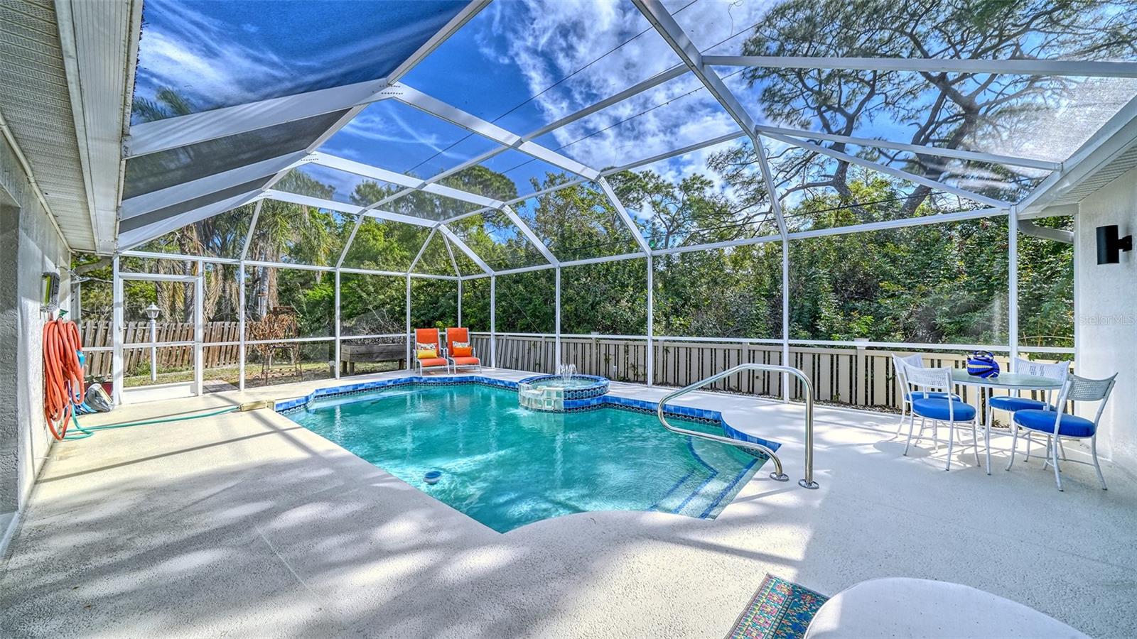 Image 37 of 48 For 4668 Hamlets Grove Drive