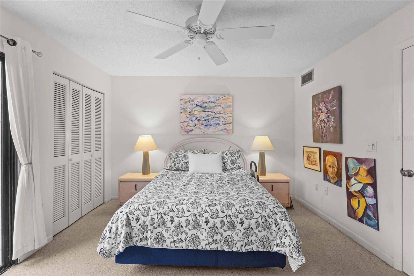 Image 12 of 30 For 1520 Pelican Point Drive 155