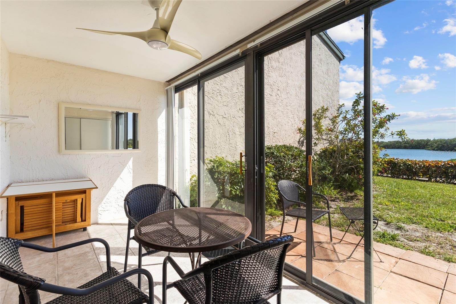 Image 19 of 30 For 1520 Pelican Point Drive 155