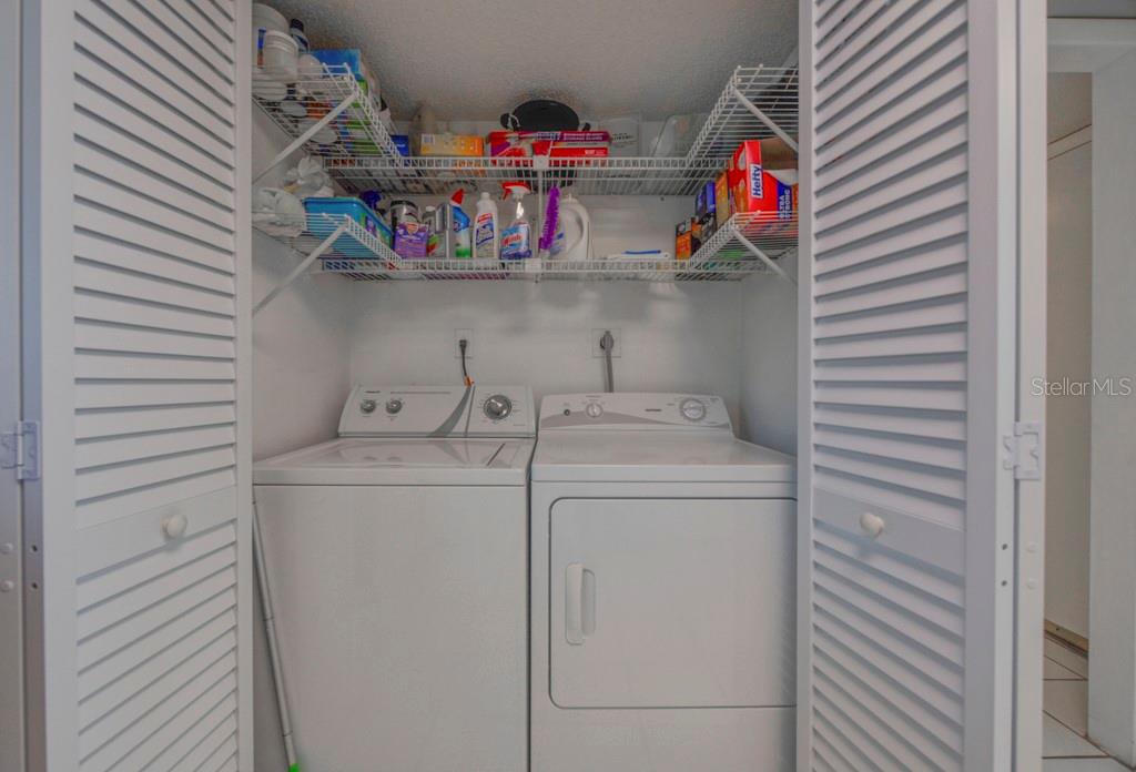 Image 15 of 54 For 842 Bayport Way 842