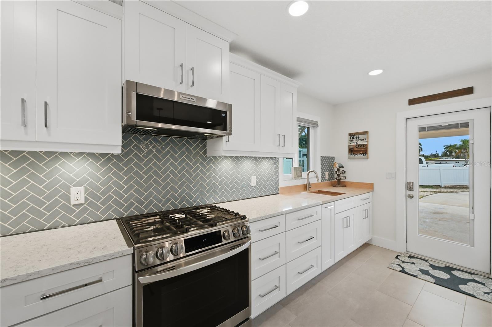 Image 12 of 62 For 211 21st Street Ne