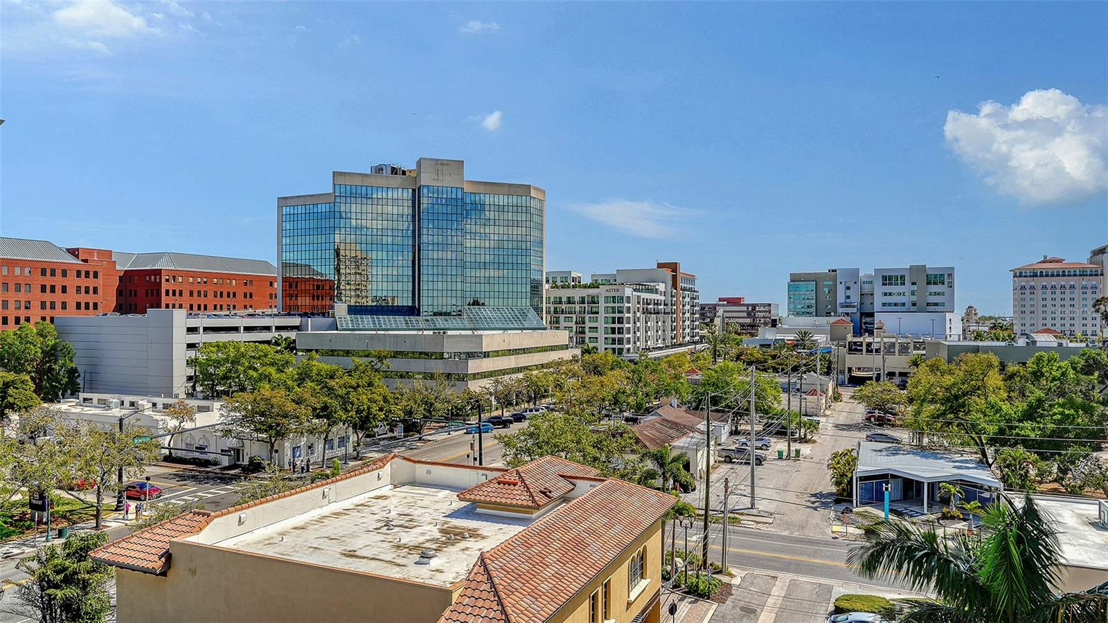 Image 14 of 52 For 1771 Ringling Boulevard 603