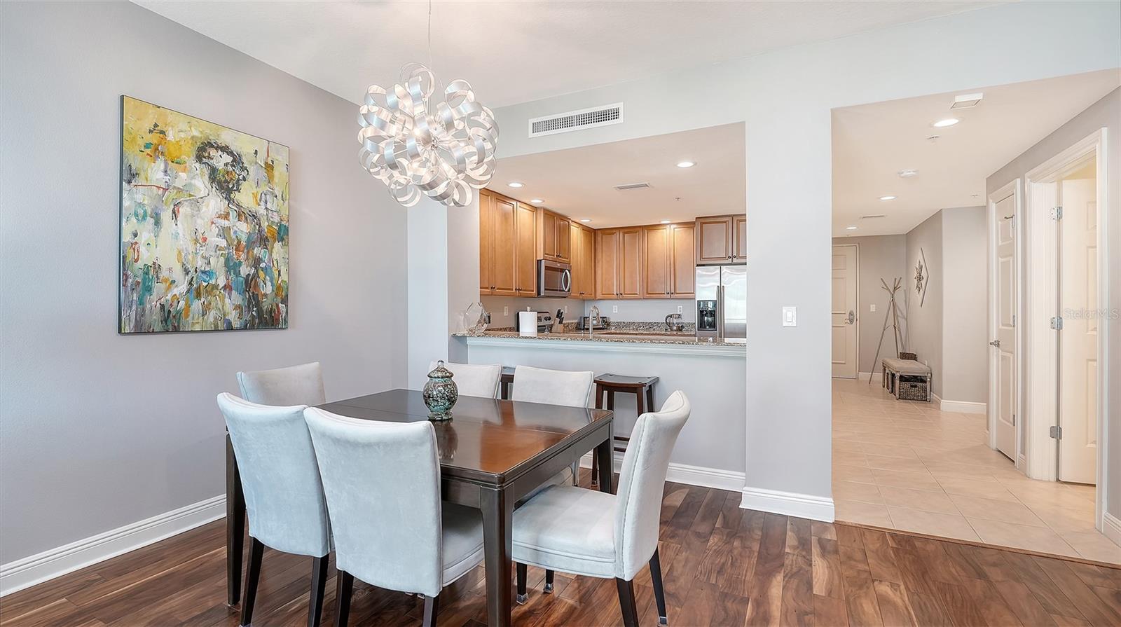 Image 19 of 52 For 1771 Ringling Boulevard 603