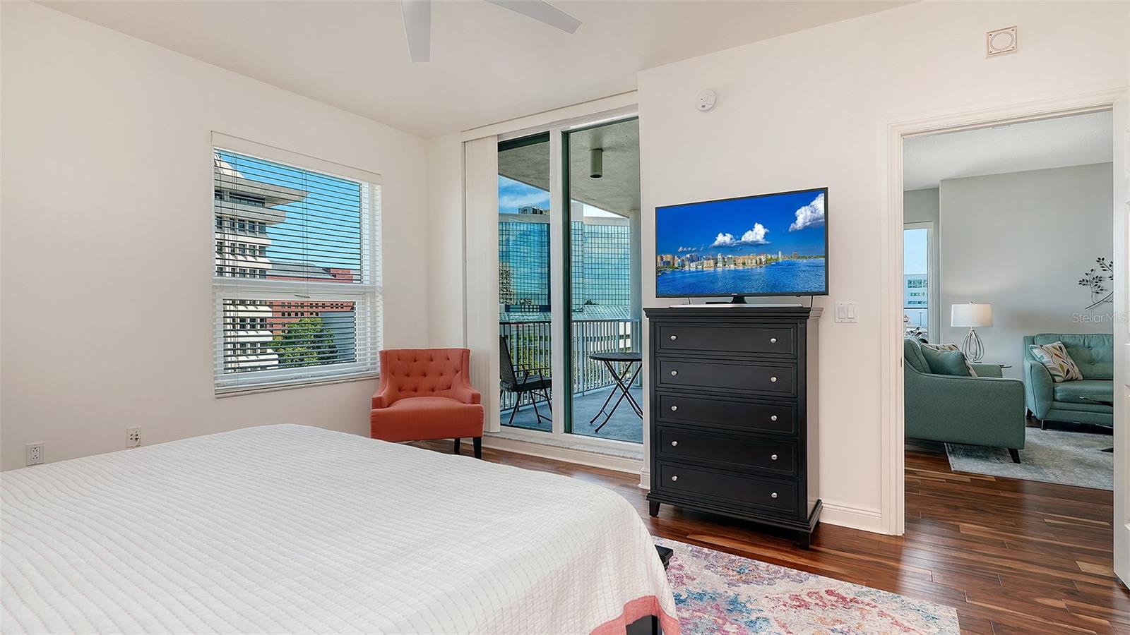 Image 28 of 52 For 1771 Ringling Boulevard 603