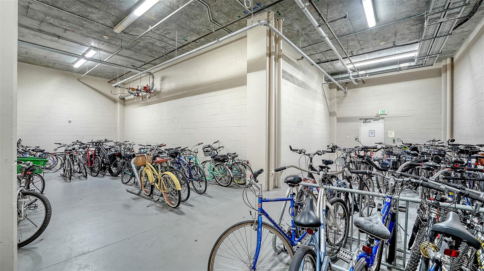 Image 39 of 52 For 1771 Ringling Boulevard 603