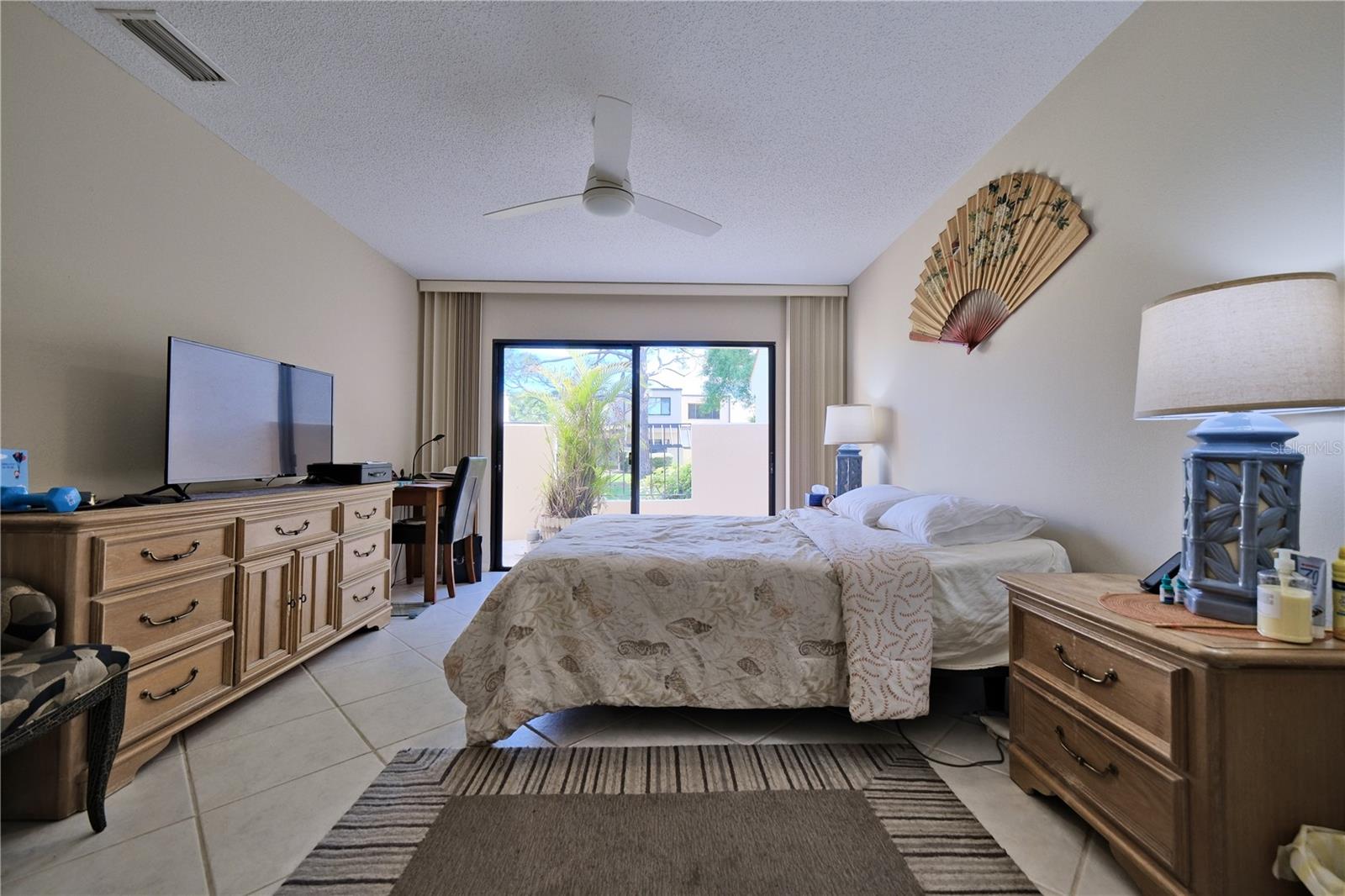 Image 17 of 45 For 5257 Myrtle Way 29