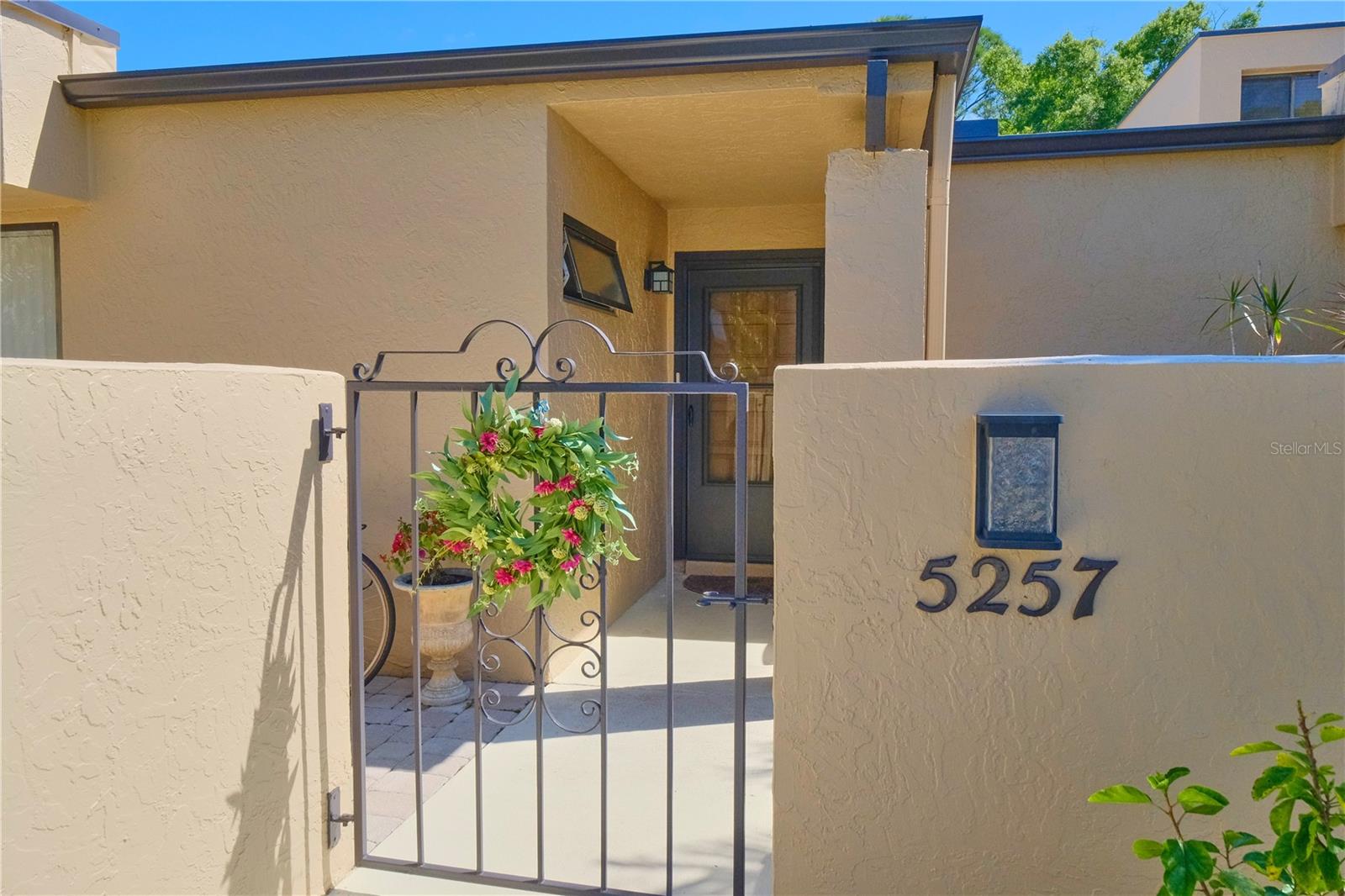 Image 2 of 45 For 5257 Myrtle Way 29