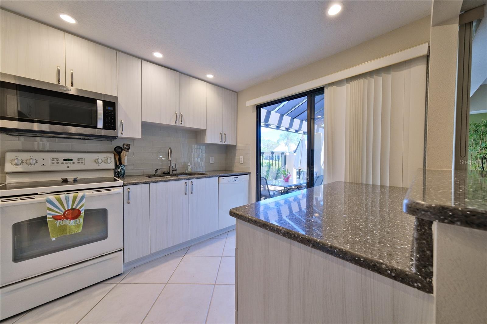 Image 5 of 45 For 5257 Myrtle Way 29