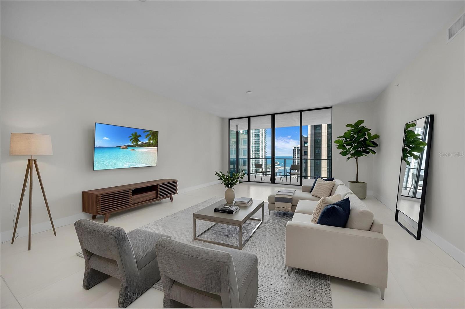 Image 16 of 58 For 275 1st Avenue S 2204