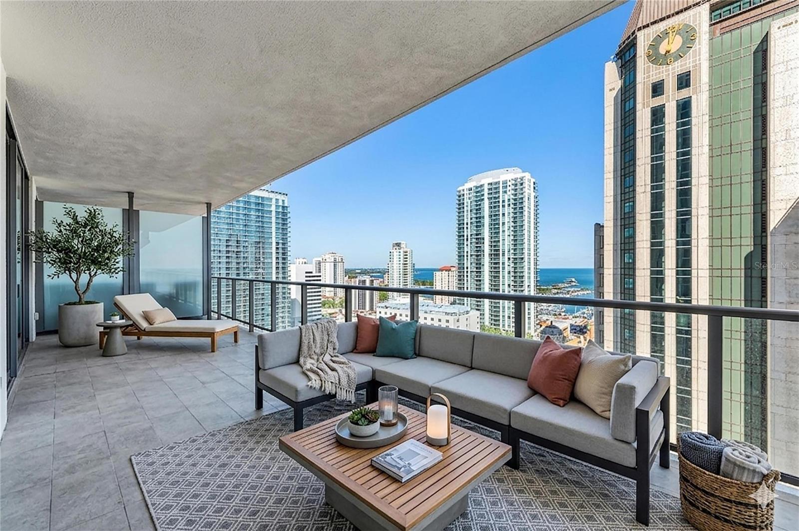 Image 25 of 58 For 275 1st Avenue S 2204