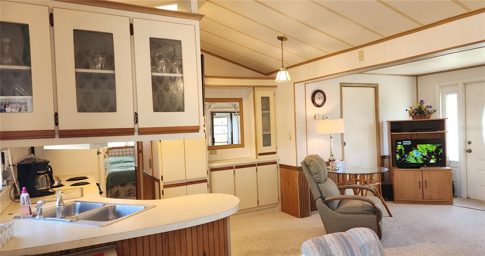 Image 12 of 48 For 3333 26th Avenue E 1292