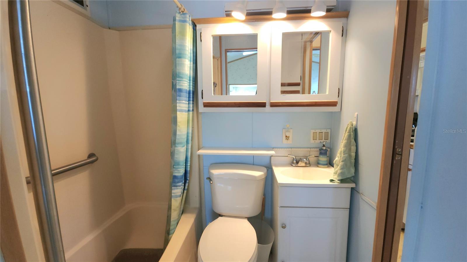 Image 18 of 48 For 3333 26th Avenue E 1292