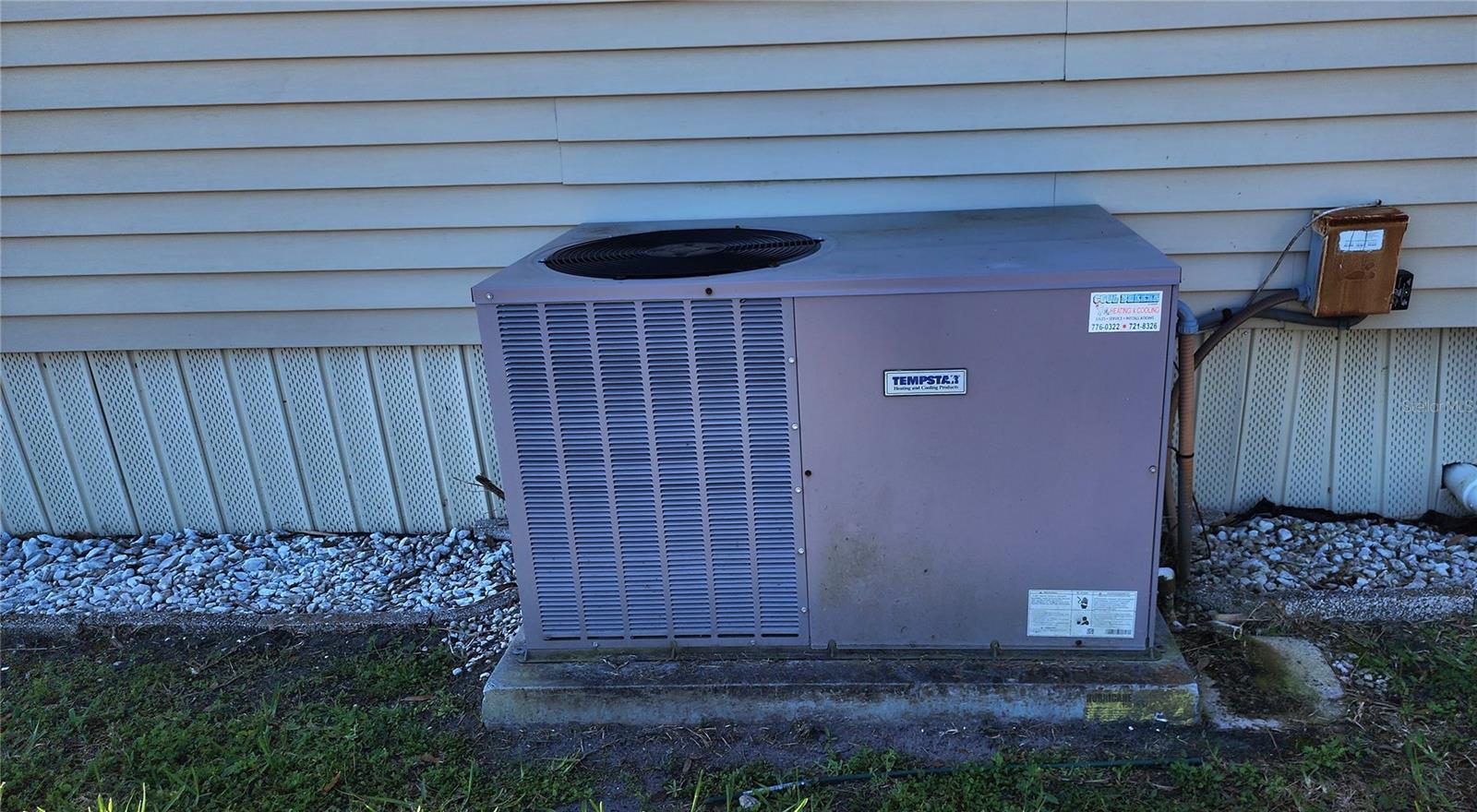 Image 26 of 48 For 3333 26th Avenue E 1292