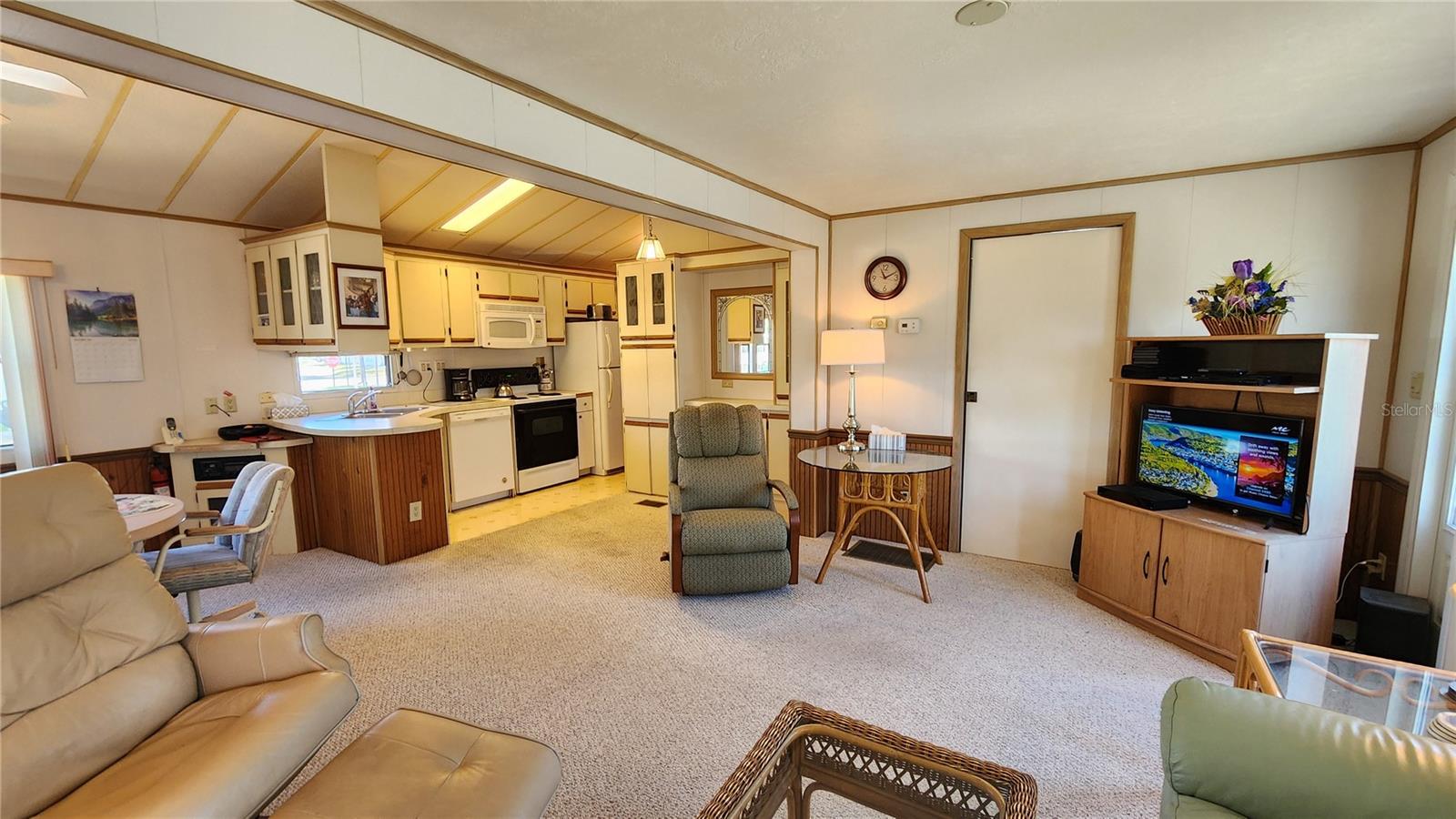 Image 6 of 48 For 3333 26th Avenue E 1292