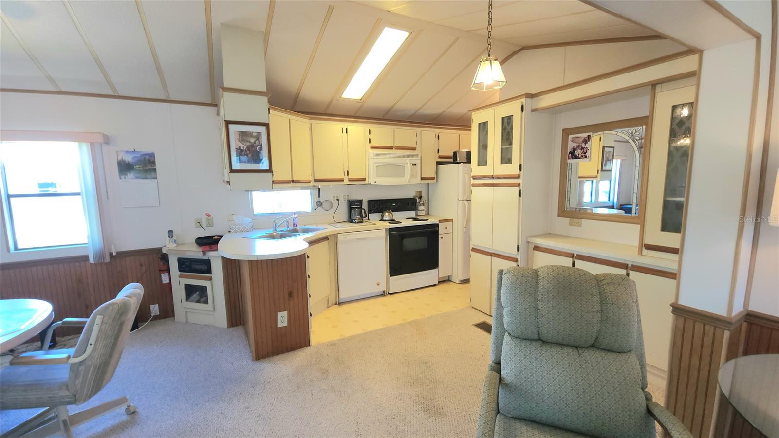 Image 7 of 48 For 3333 26th Avenue E 1292