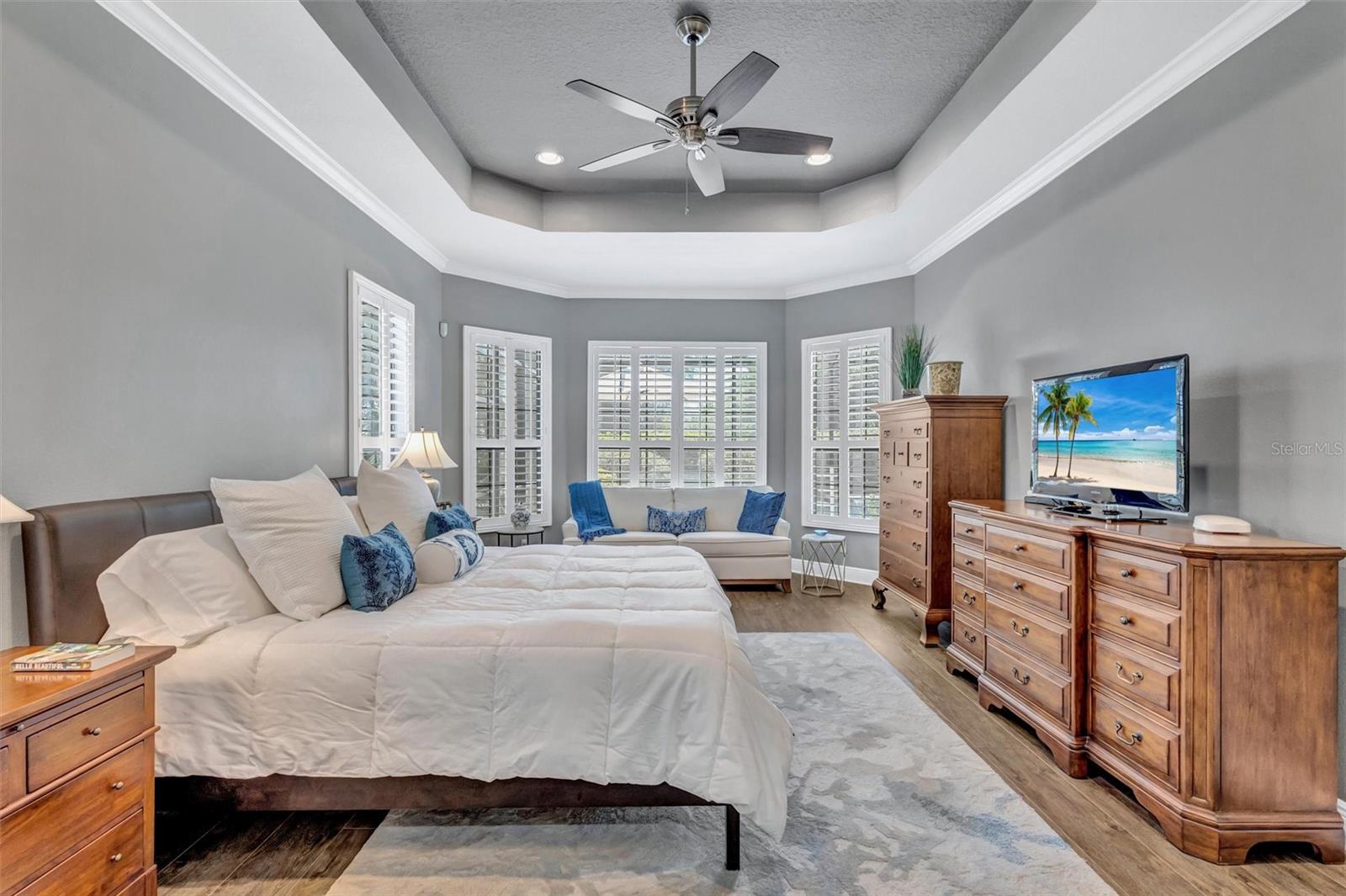 Image 31 of 59 For 14652 Newtonmore Lane