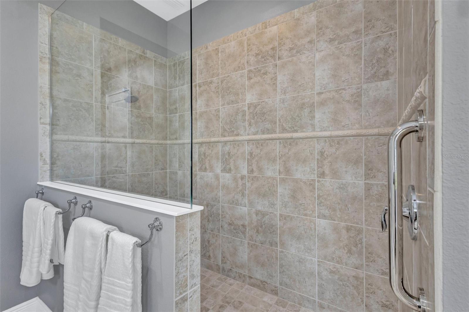 Image 36 of 59 For 14652 Newtonmore Lane