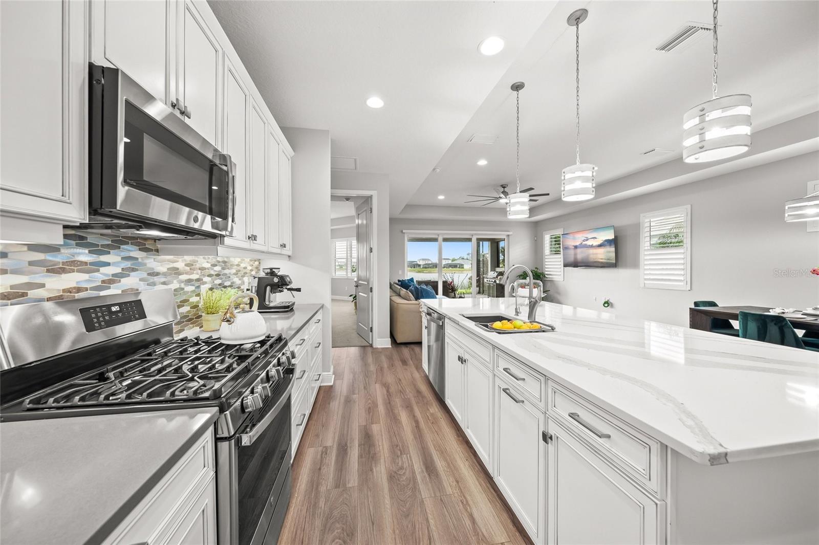 Image 18 of 66 For 997 Crosswind Avenue