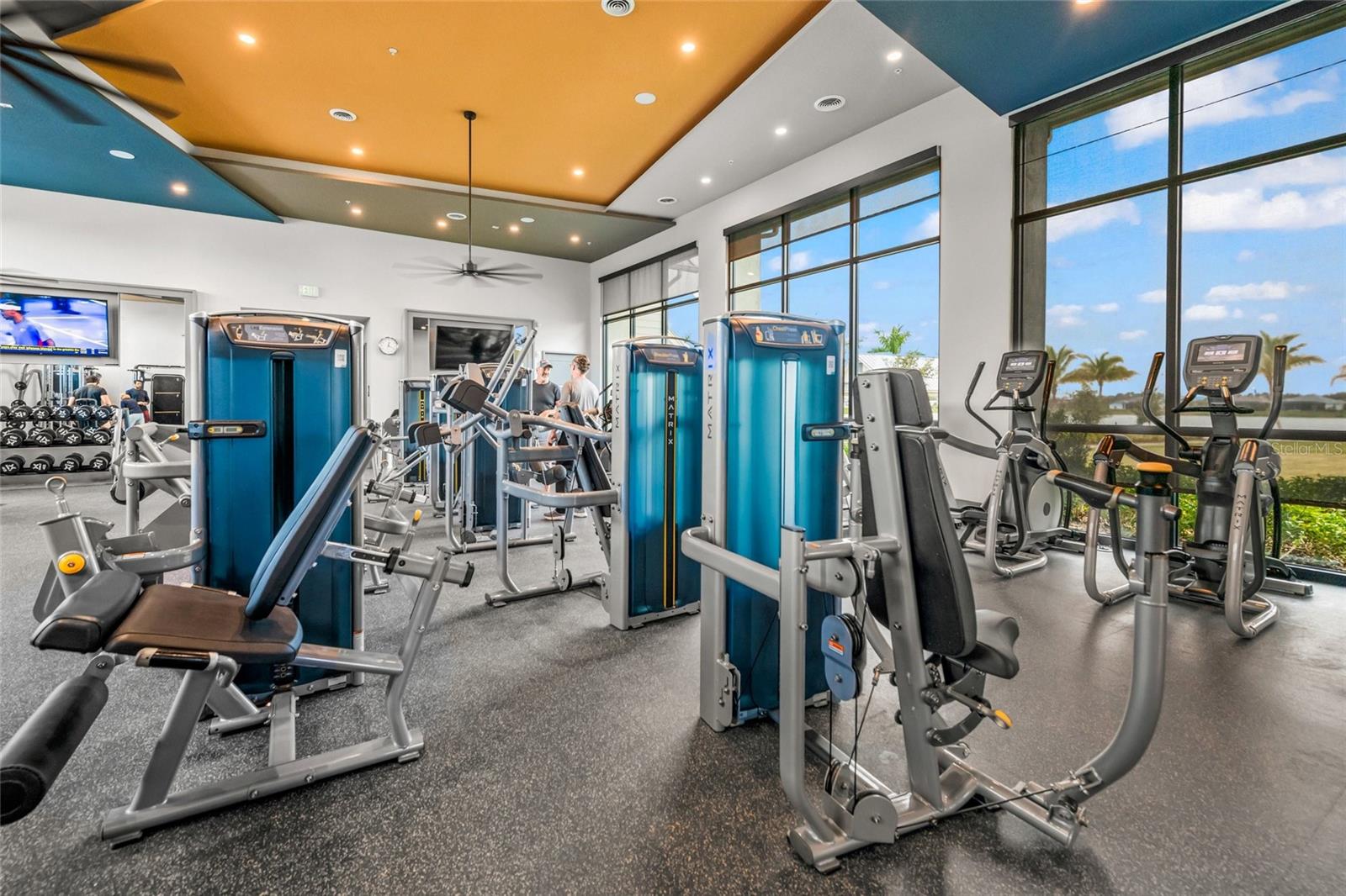 Image 7 of 66 For 997 Crosswind Avenue