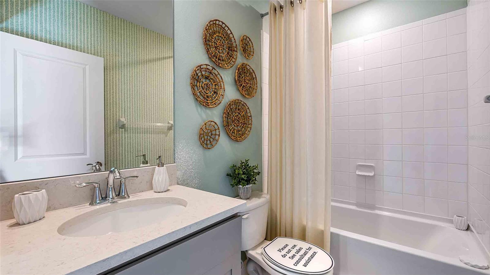 Image 19 of 35 For 4407 Silver Birch Court Court