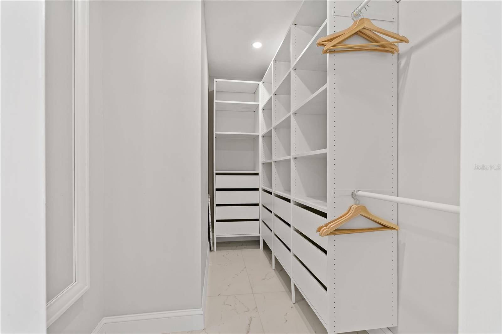 Image 24 of 52 For 1838 1st Avenue E