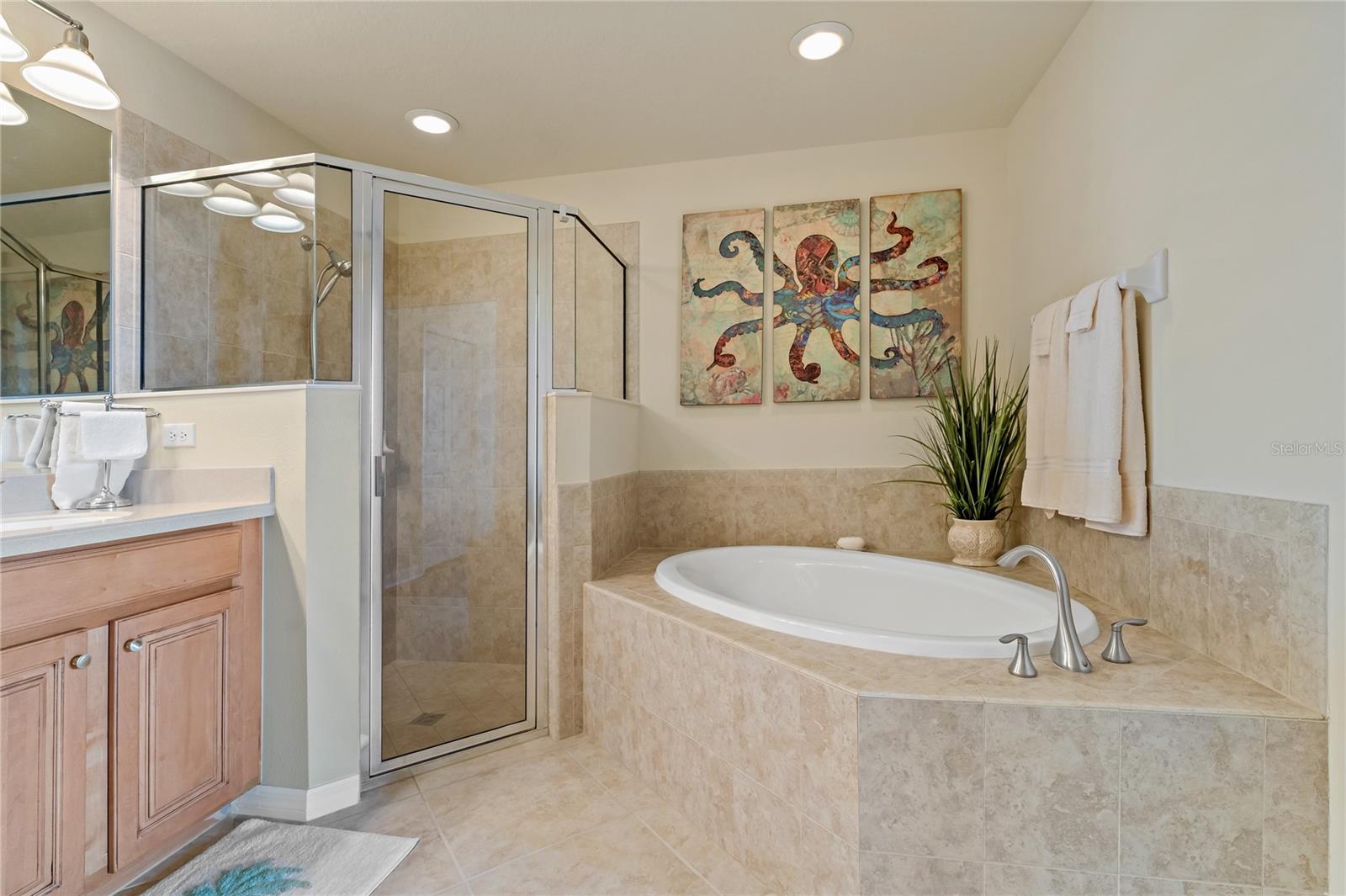 Image 24 of 68 For 8312 Grand Estuary Trail 104